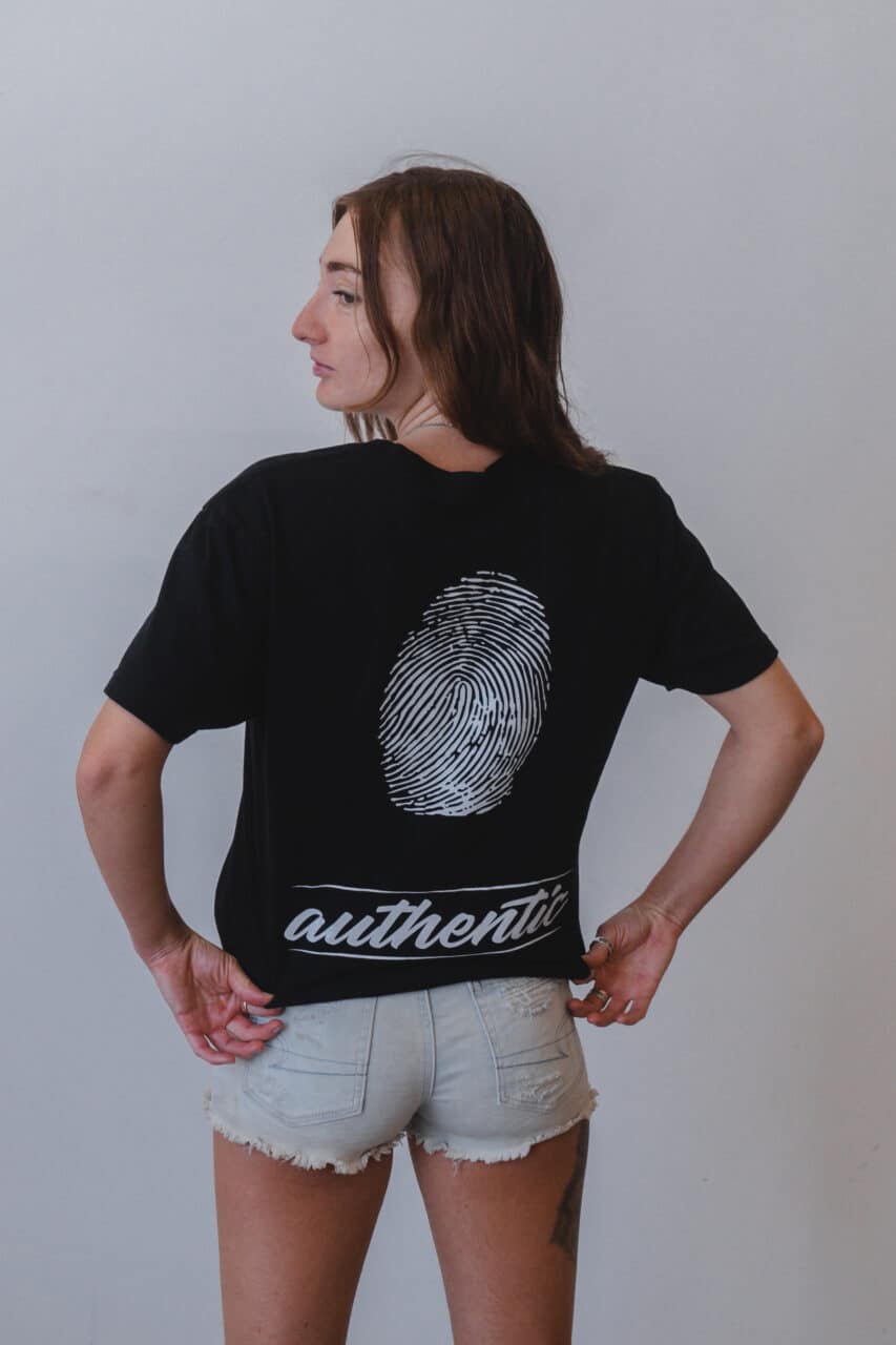 authentic graphic t black