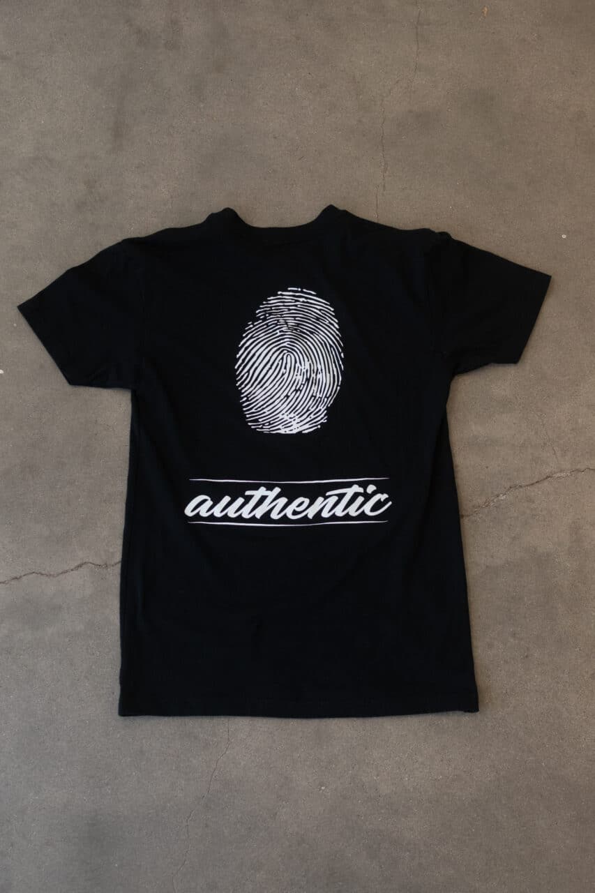 authentic graphic t black